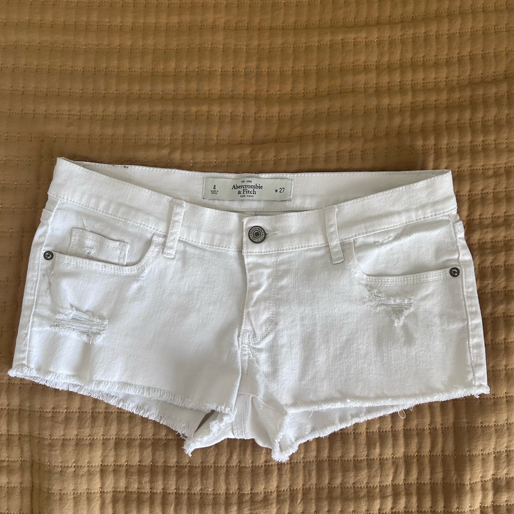 Abercrombie & Fitch Women's White Low Rise Denim Shorts